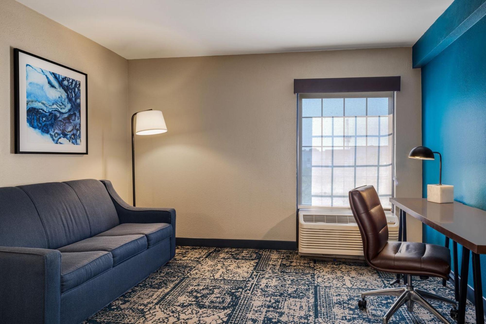 Four Points By Sheraton Greensboro Airport Dış mekan fotoğraf