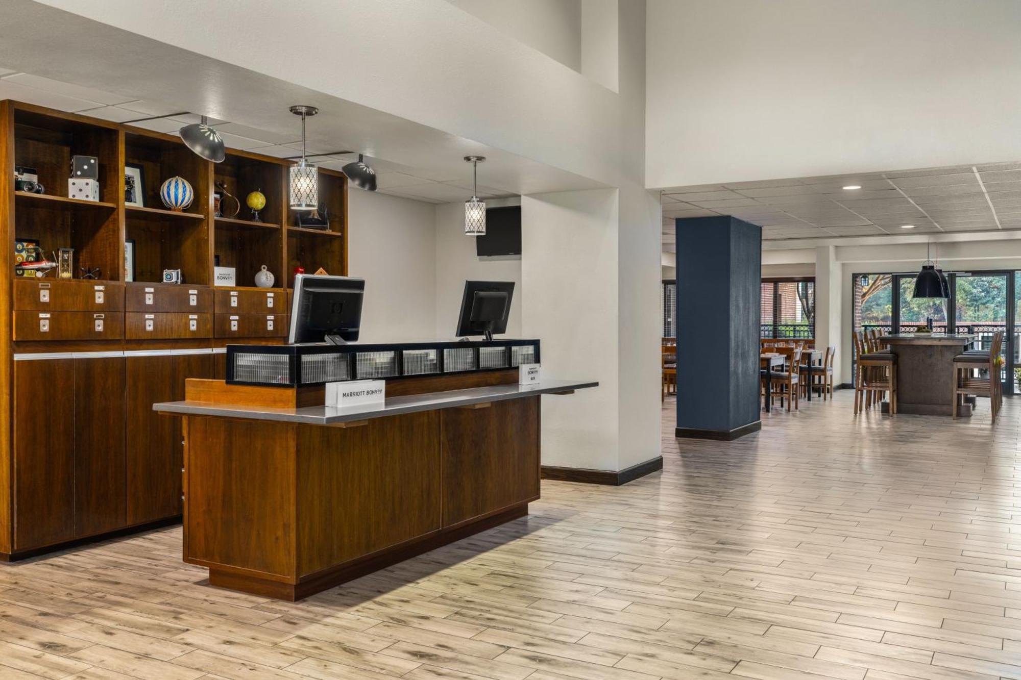 Four Points By Sheraton Greensboro Airport Dış mekan fotoğraf