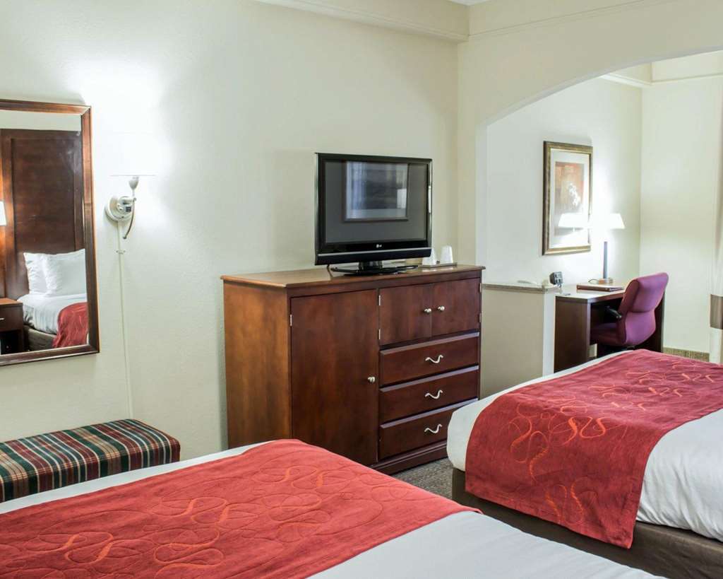 Four Points By Sheraton Greensboro Airport Oda fotoğraf